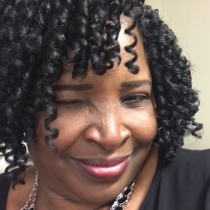 Meet your Posher, Yvonne